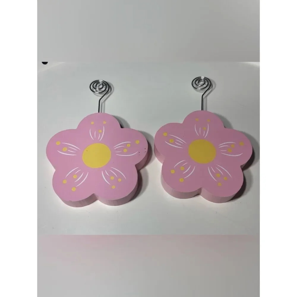 2 New Pink Flower Photo Holders with Yellow Centers